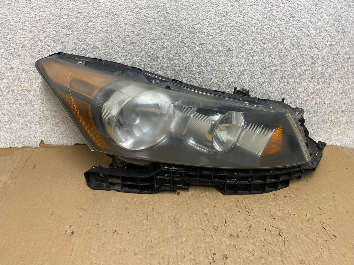 2008 to 2012 Honda Accord Sedan Right Passenger RH Headlight AH2876 DW0