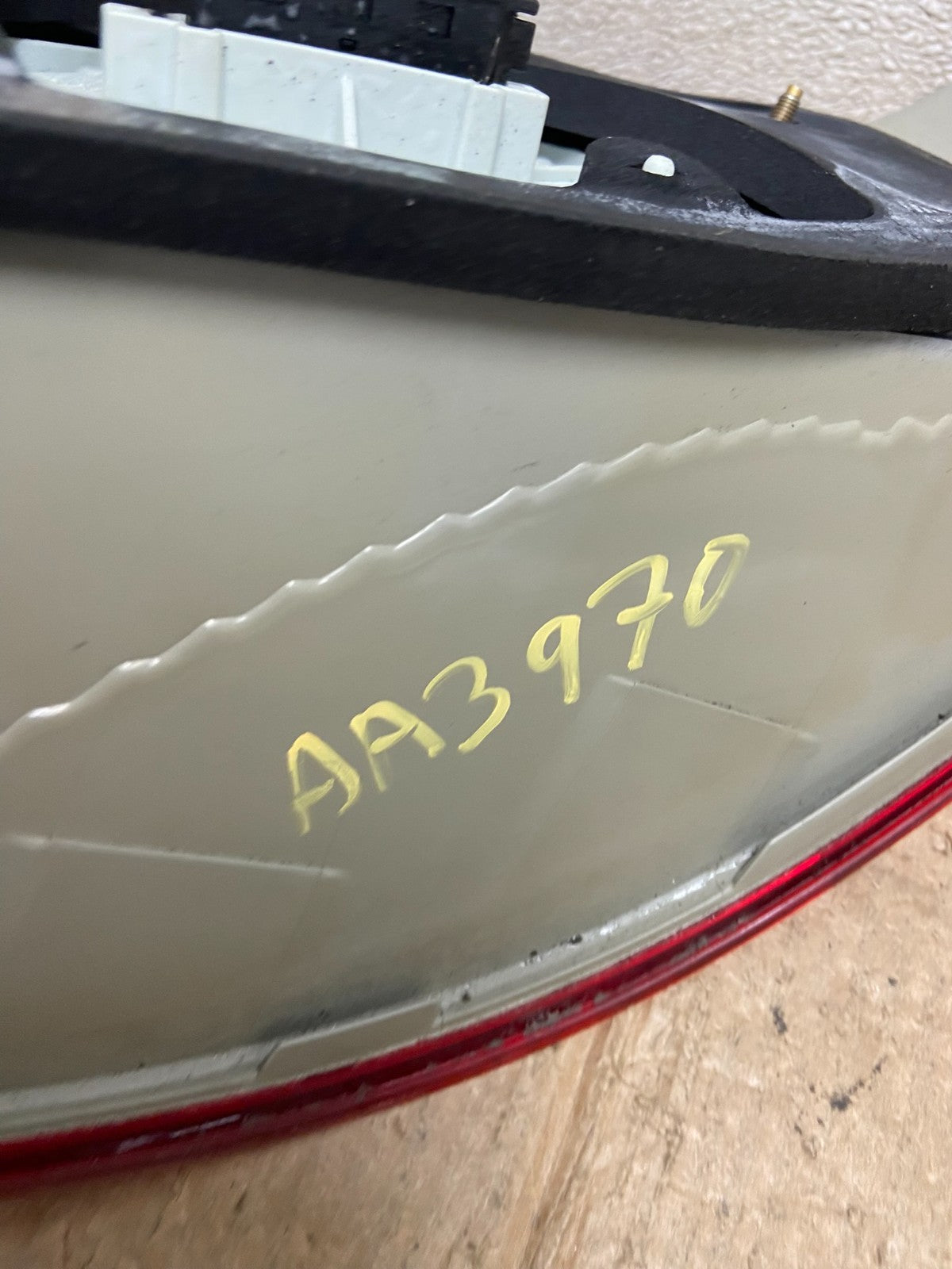 2006-2008 Mercedes w209 CLS CLS550 CLS55 Left Driver LH Side Tail Light AA39705