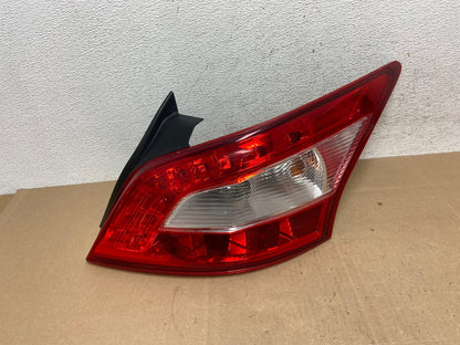 2009 2010 2011 Nissan Maxima Right Passenger RH Side Tail light AE4959 LK0