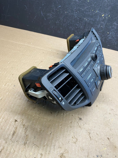2011 to 2014 Acura TSX AM/FM CD Player Radio Audio System Air Vent AC6474 DG5