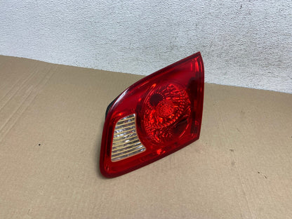 2007 2008 2009 Hyundai Santa Fe Right Passenger Tail Light Inner AE9407 LK2