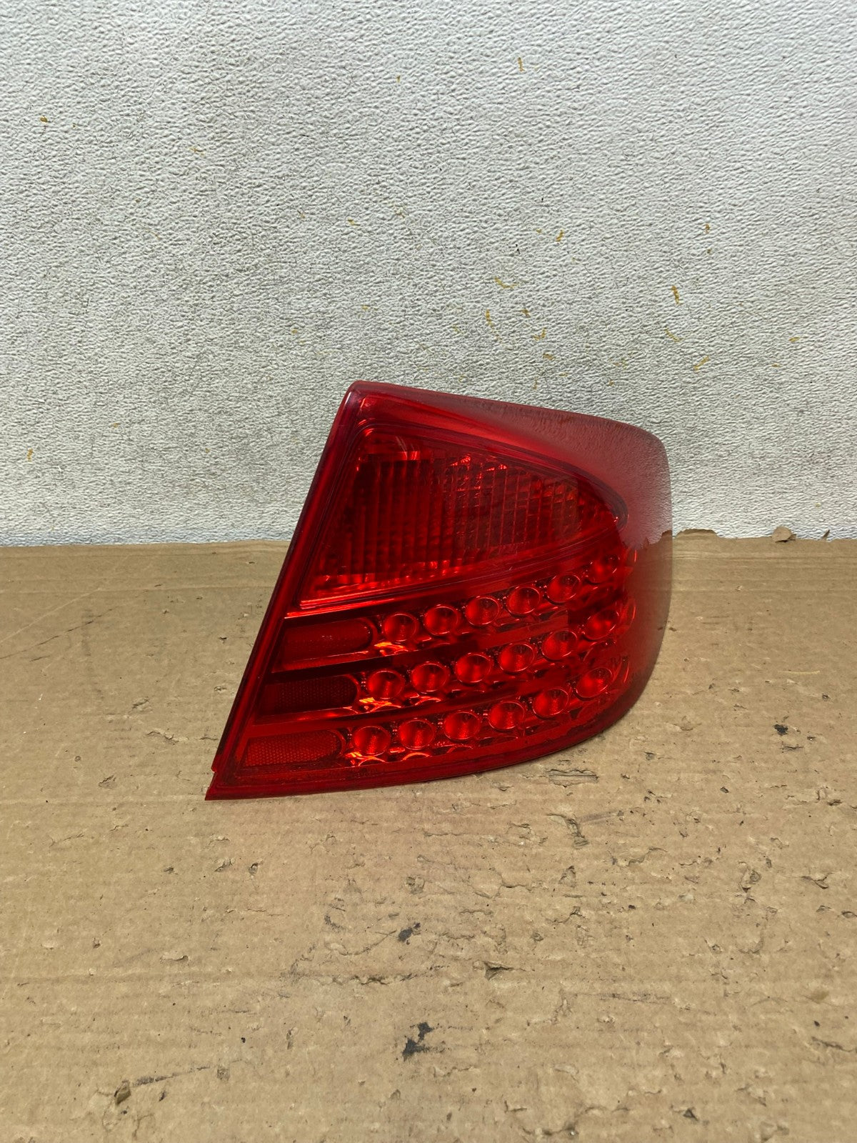 2003 to 2004 Infiniti G35 Right Passenger Rh Side Tail Light AH9140 LK0