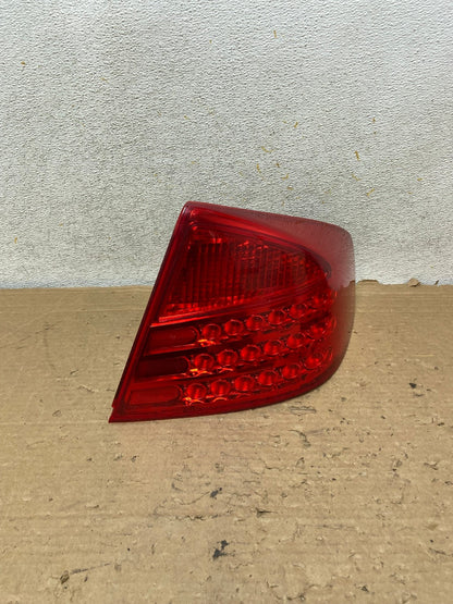 2003 to 2004 Infiniti G35 Right Passenger Rh Side Tail Light AH9140 LK0