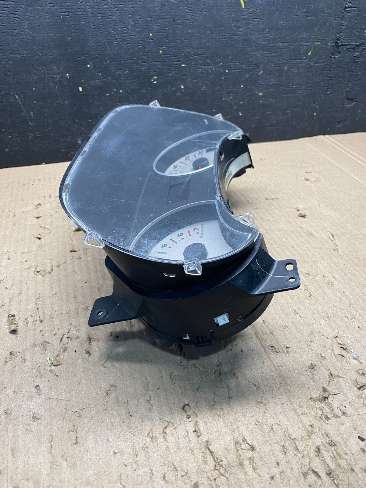 2006 to 2010 Ford Explorer Speedometer Cluster Gauge N2667 PS2