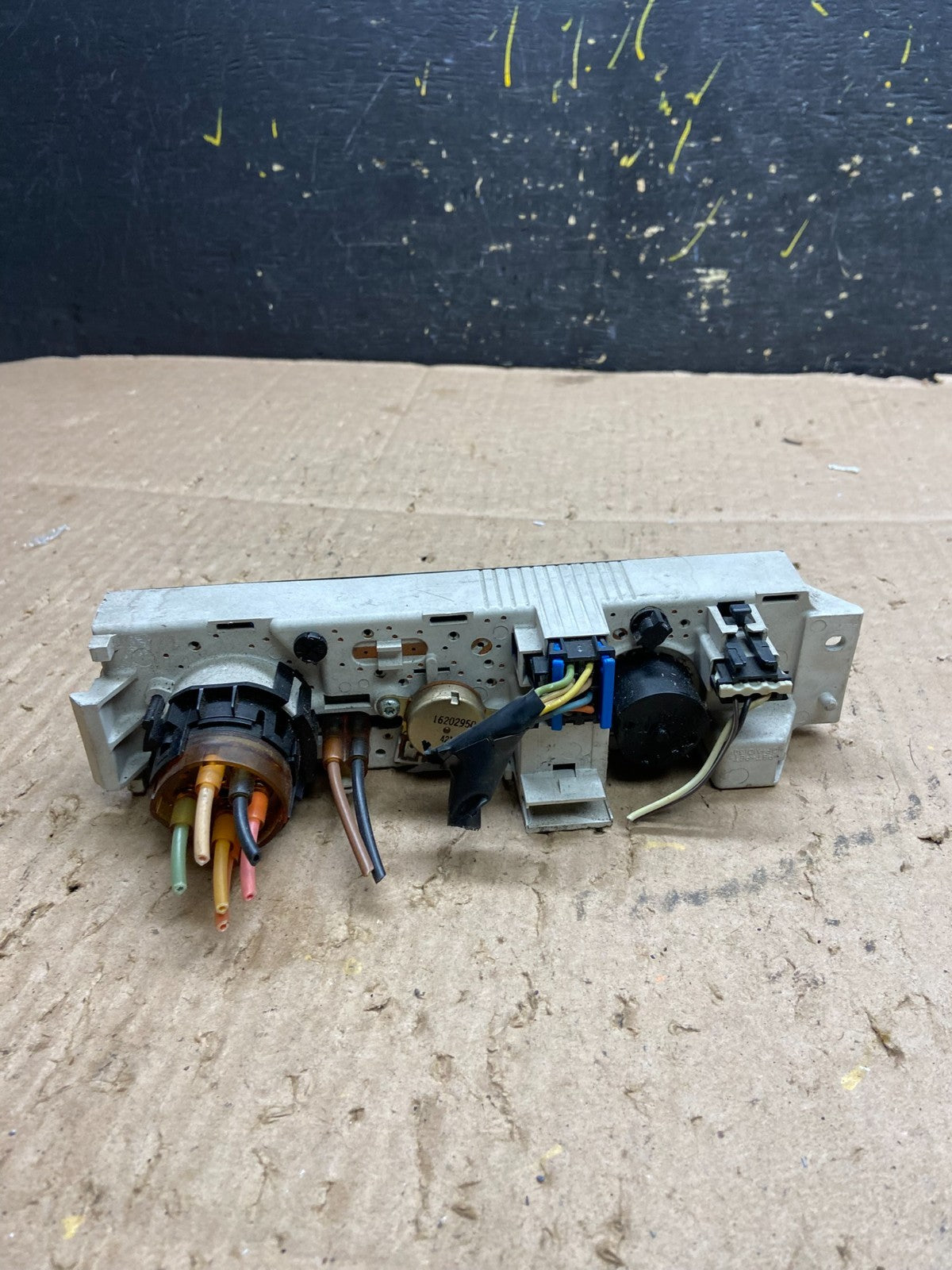 2001 - 2007 GMC Chevrolet Express 1500 Climate Control A/C Y7809 DG3