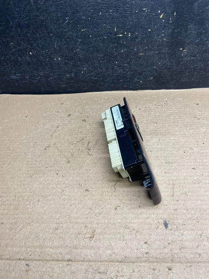 2007-2014 Tahoe Yukon Suburban Escalade Passenger Window Switch Control AH53942