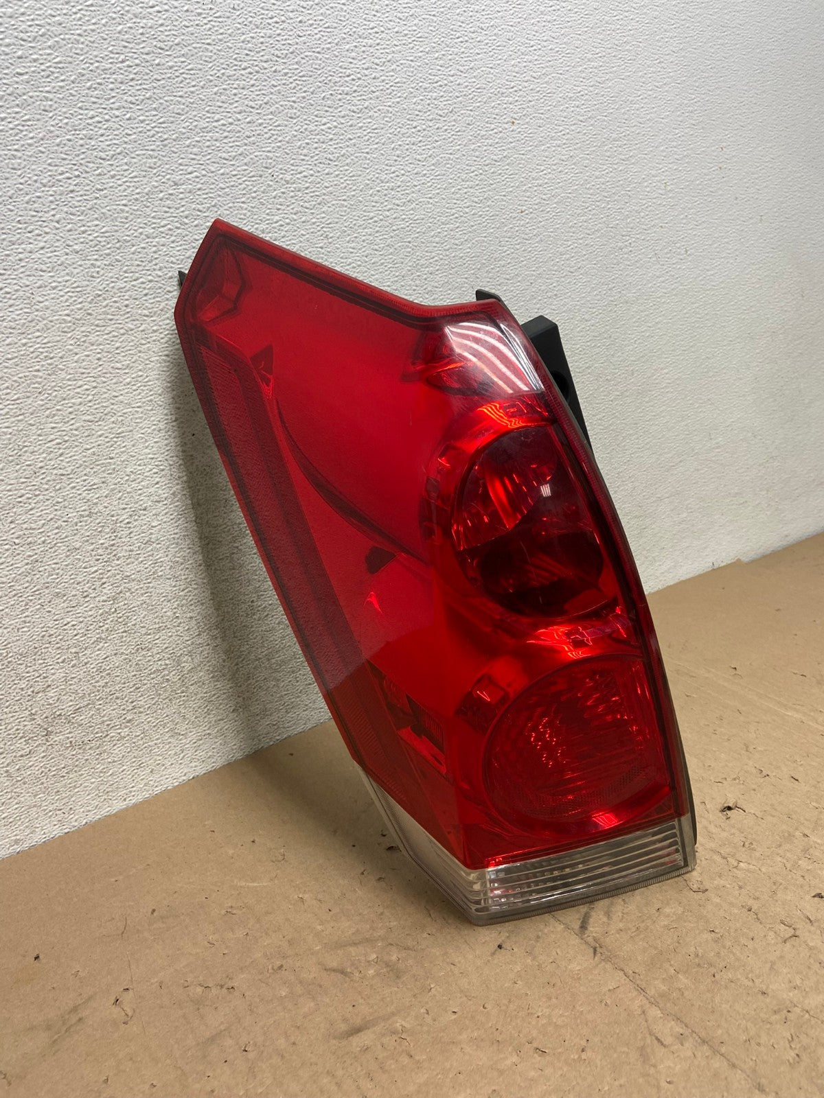 2004 to 2009 Nissan Quest Left Driver Lh Side Tail Light DEPO AG5492 LK2