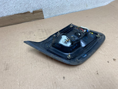 2001 2002 Subaru Forester Left Driver Inner Lid Mounted Tail Light Oem U7054 DW5