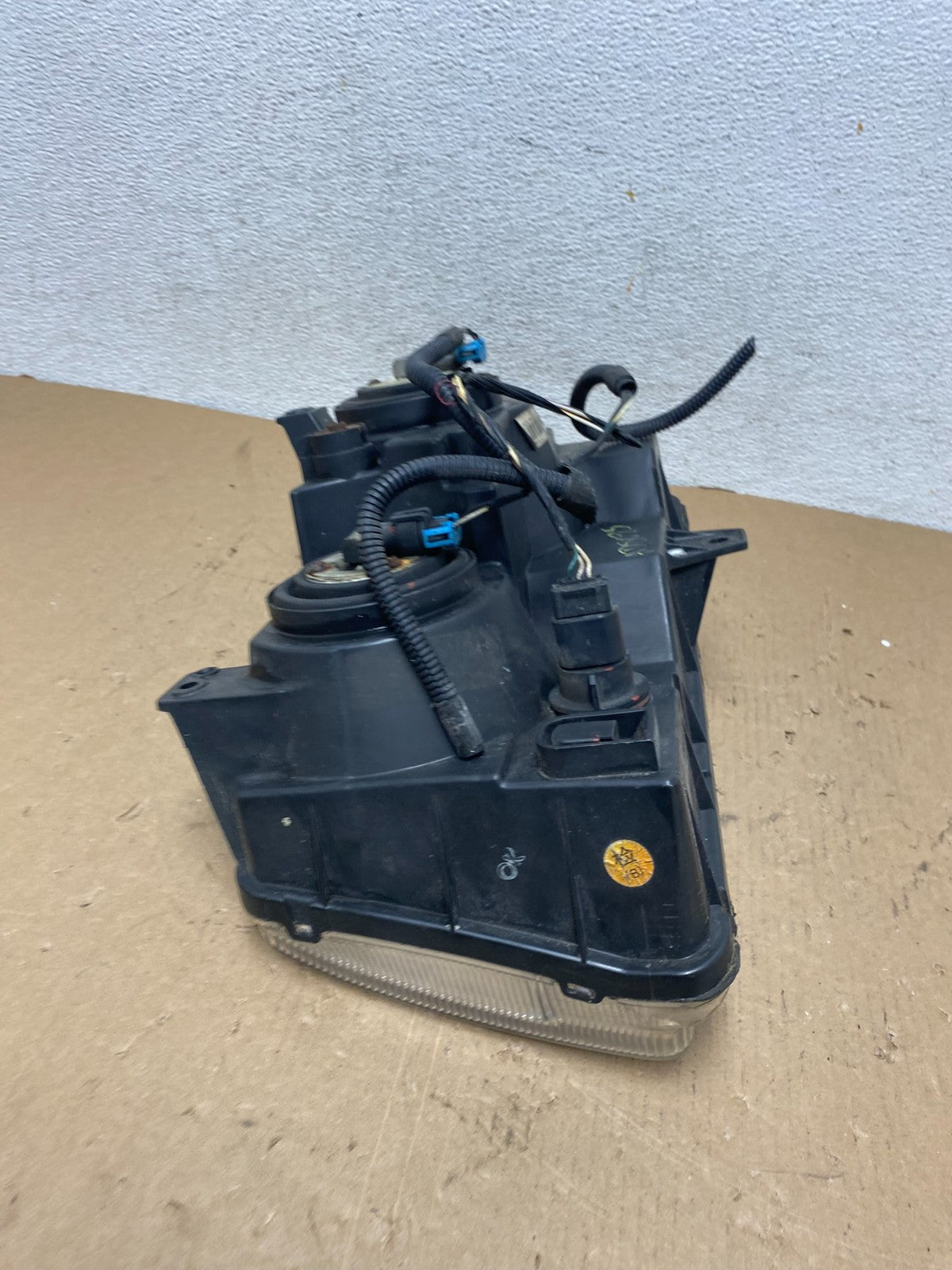 2005 2006 2007 Chrysler 300 Right Passenger RH Halogen Headlight AD8075 DW8