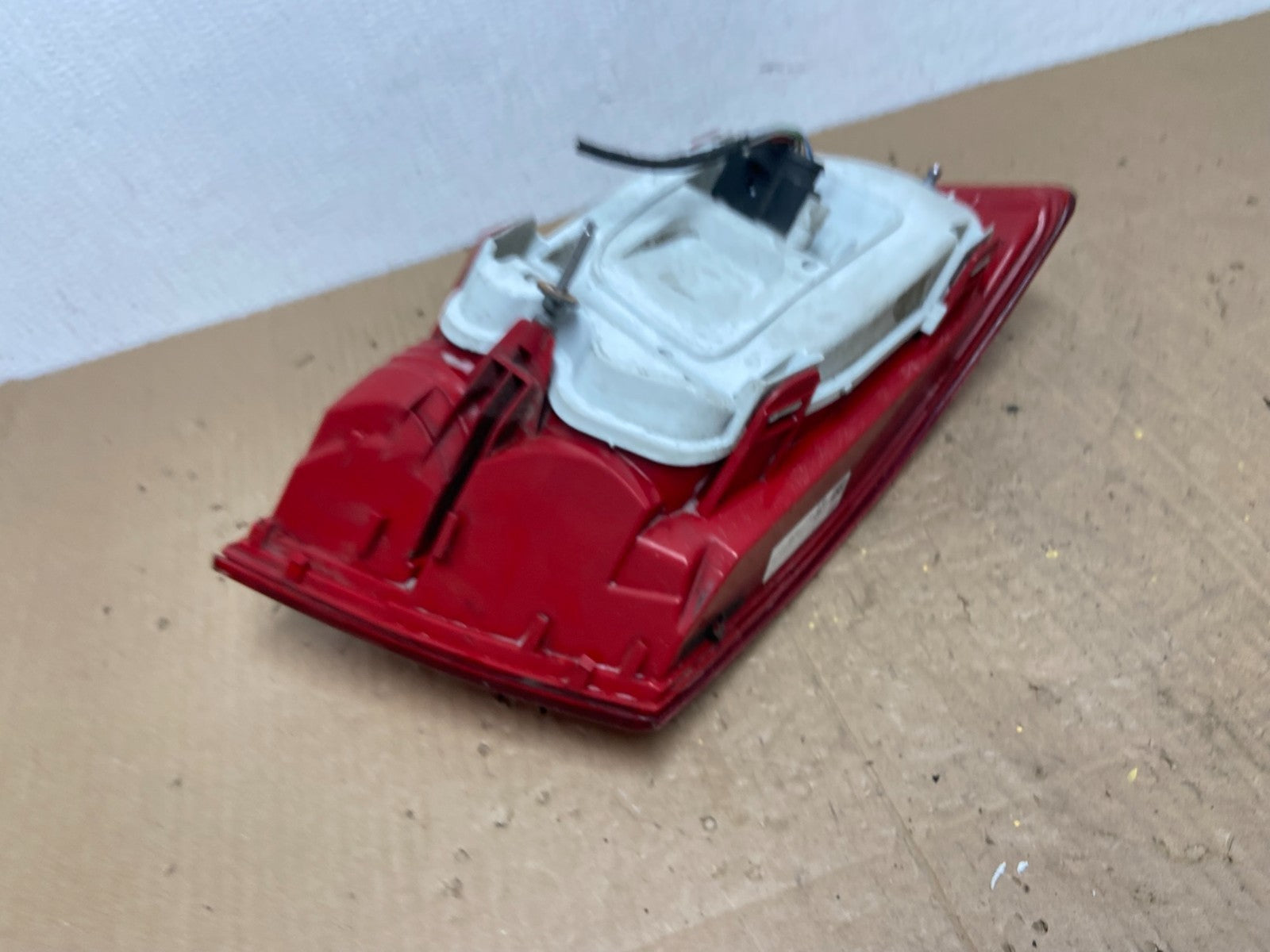 2005 - 2008 Audi A6 Quattro Right Passenger Rh Tail Light Oem AC0303 DW7