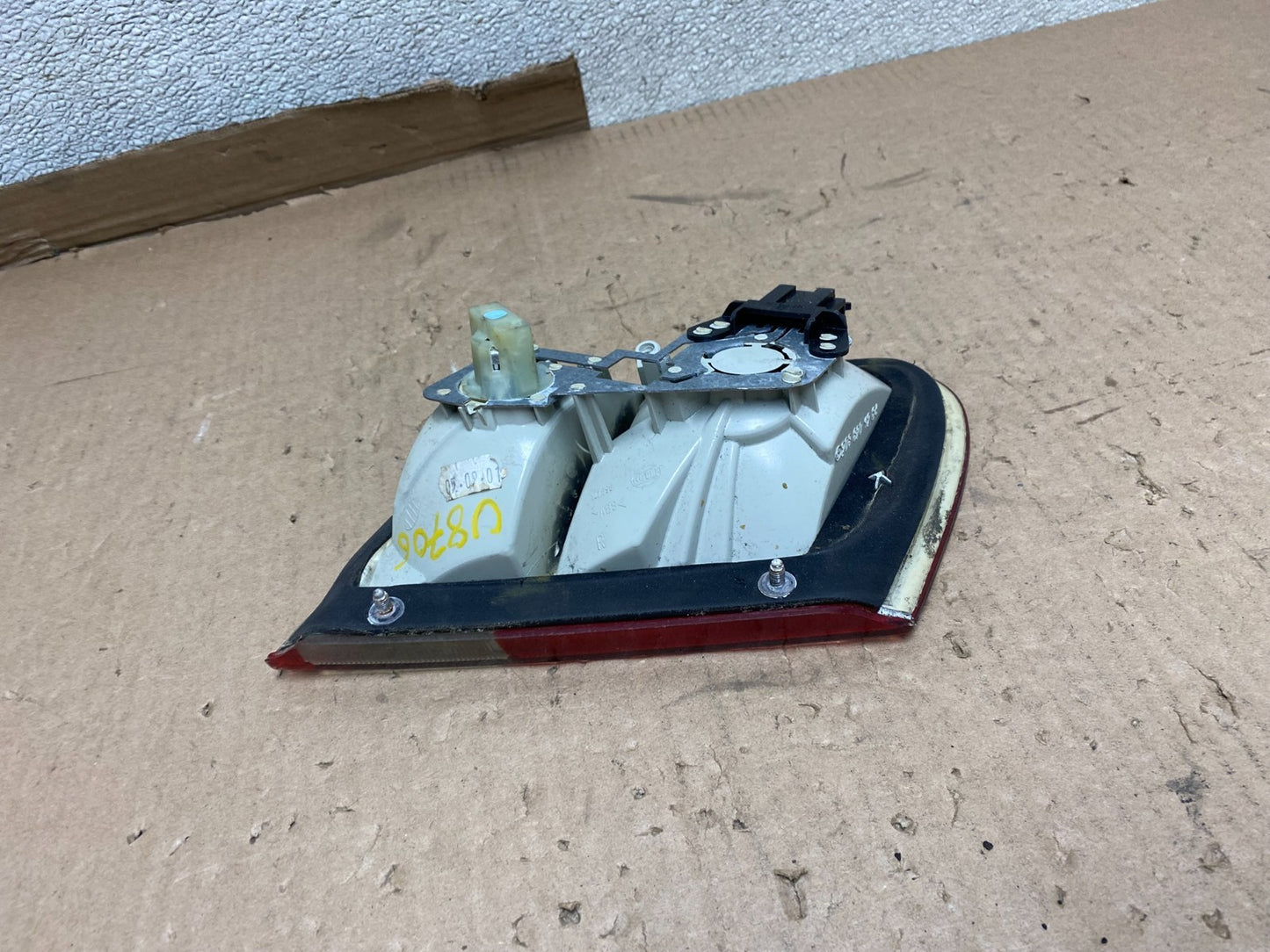 1998-2003 Mercedes Benz CLK Inner Right Passenger RH Tail Light Lamp U8706 DW5