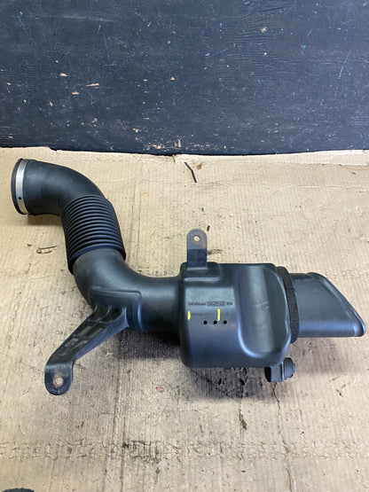 2007 to 2011 Toyota Tundra 4.0L Air Cleaner Intake Hose OEM P0902 DG5
