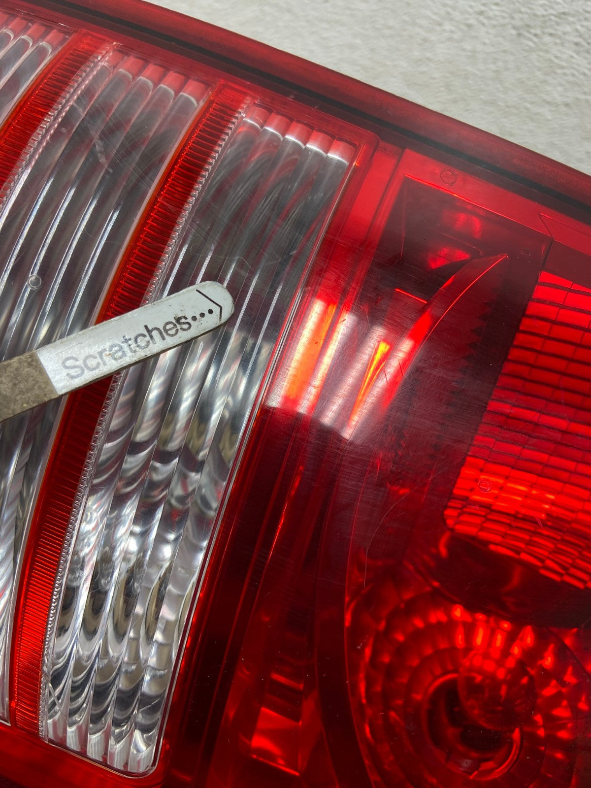 2008 - 2010 Chrysler Town And Country Right Passenger Tail Light AE2730 LK3