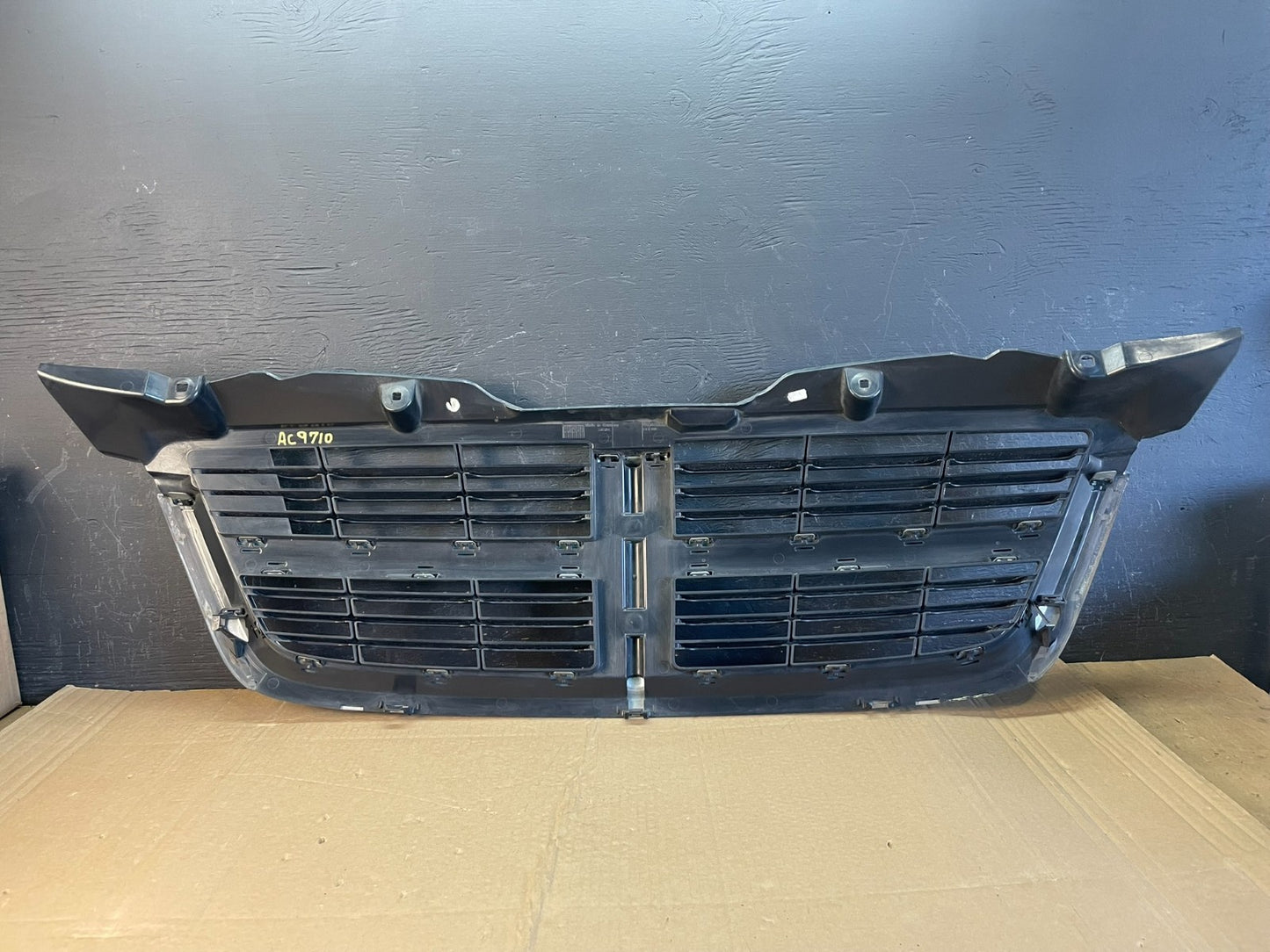 2007 2008 2009 Dodge Sprinter Front Upper Grill Grille ac9710 DG3