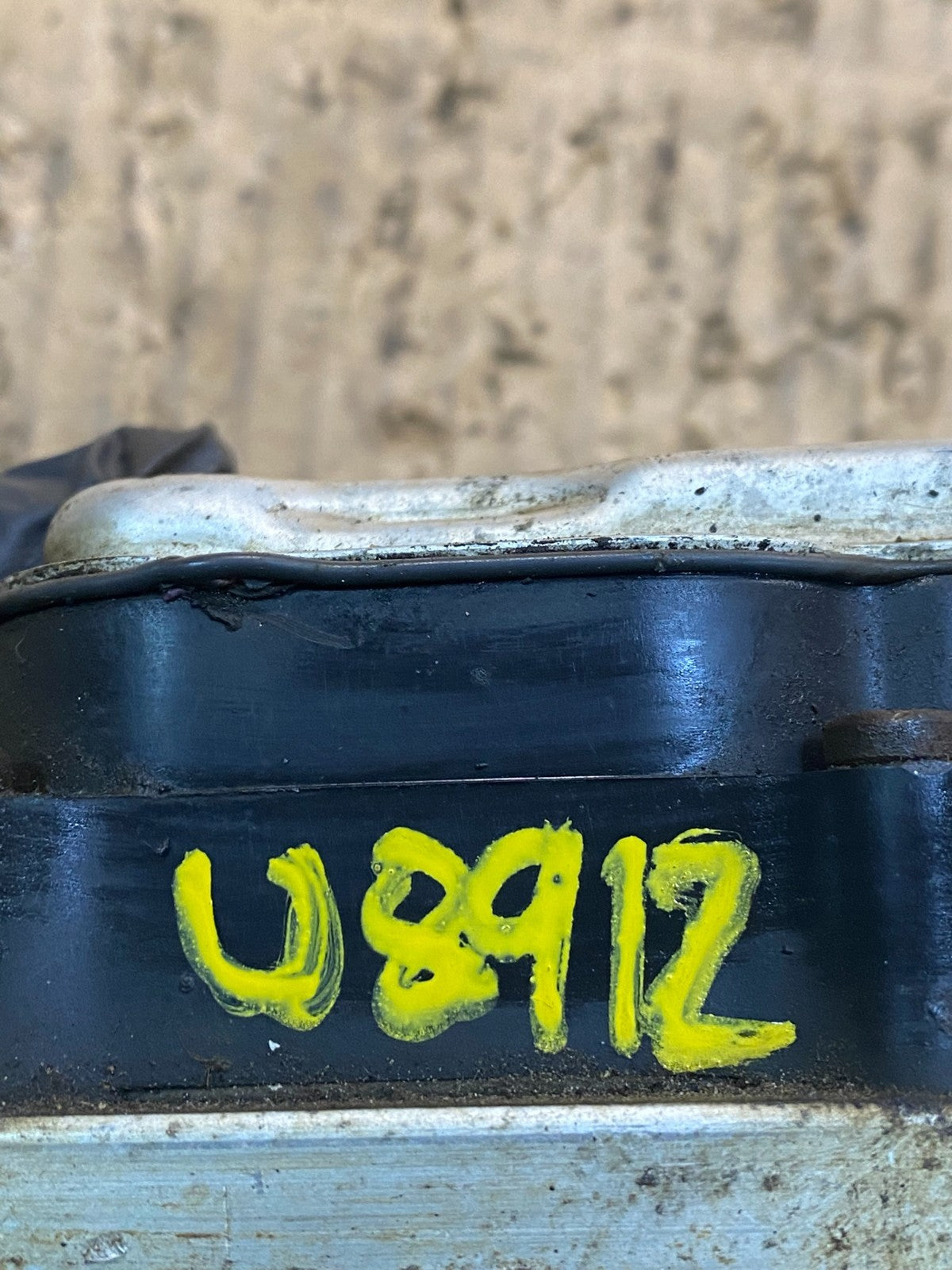 2004-07 GMC Savana Express ABS Brake Pump Control 13567149 U8912 PS7