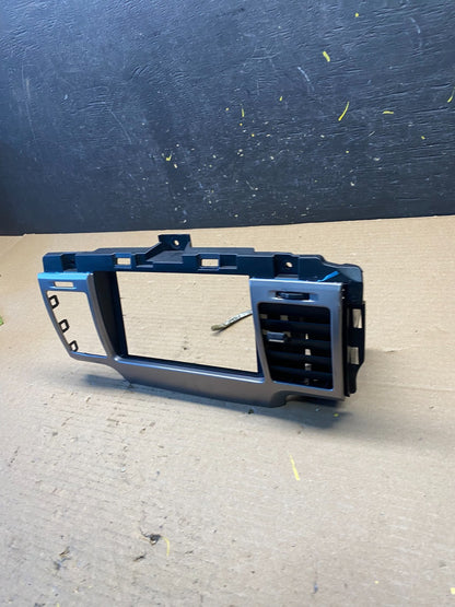 2010 - 2012 Lincoln MKZ Center Dash Gps Radio Bezel Panel Air Vent OEM S2791 DG1