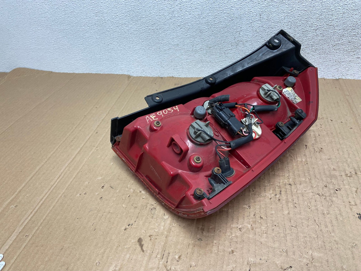 2005 to 2009 Hyundai Tucson Left Driver Lh Side Tail Light AE9054 LK5