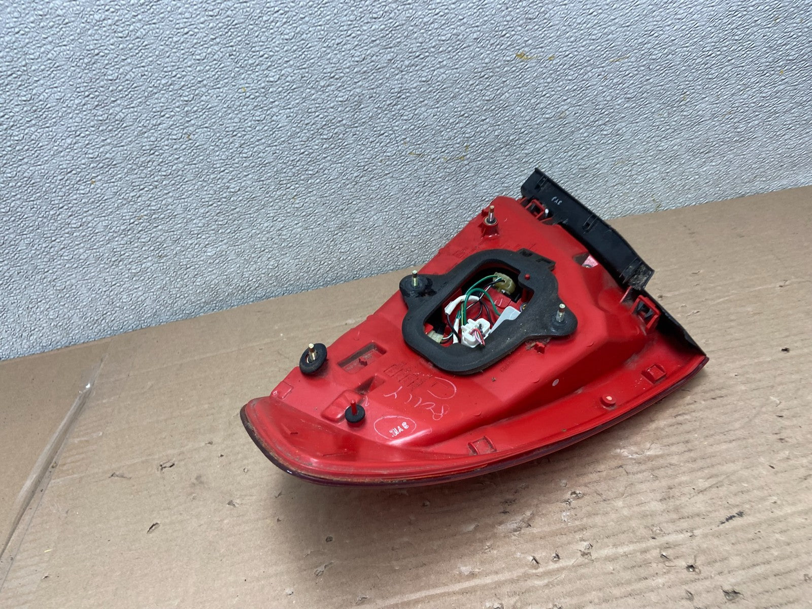 2003-2004 Infiniti G35 Left Driver Lh Side Tail Light Oem AA9349 LK5