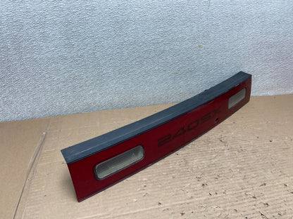 1989 to 1994 Nissan 240sx Rear Center Trunk Tail Light AA9446 DG2