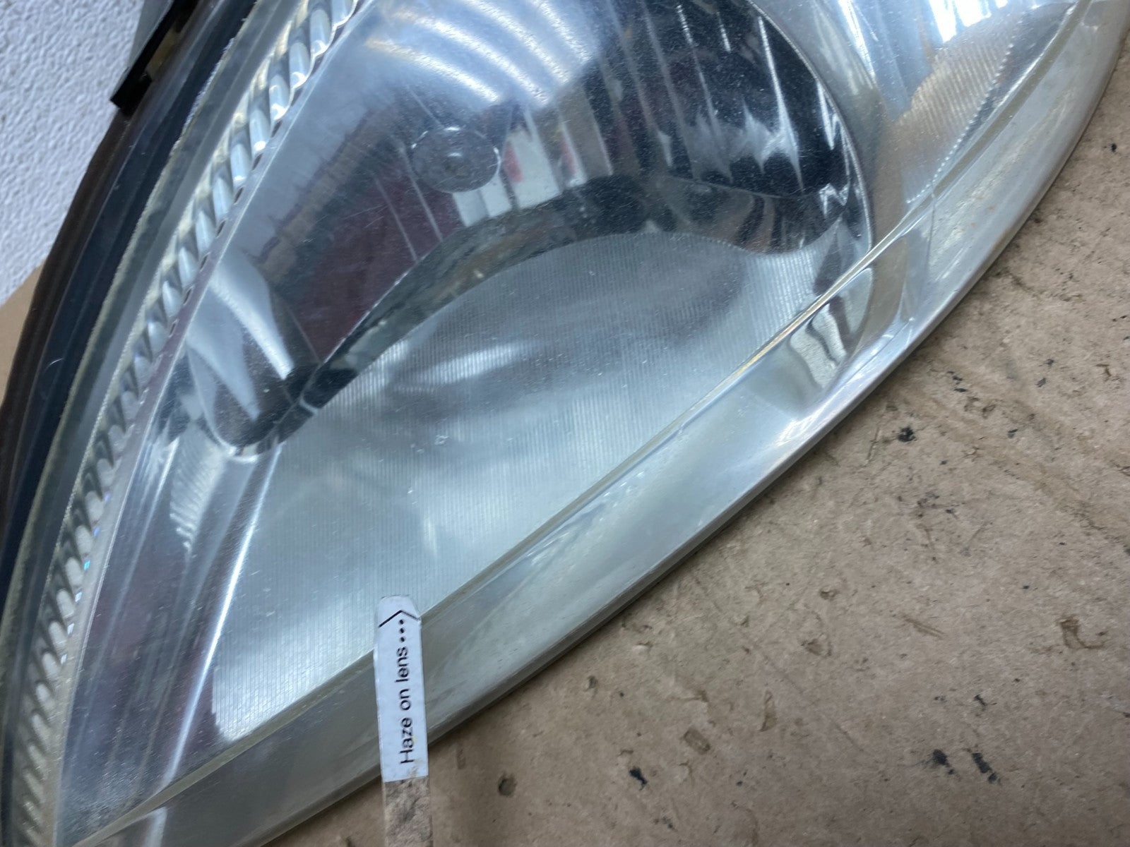 2000 to 2007 Ford Taurus Left Driver LH Side Halogen Headlight AE6513 DW5
