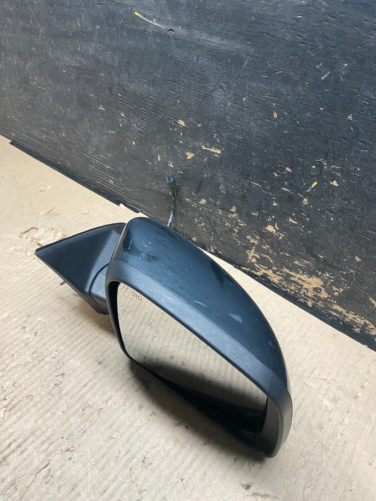 2011-2018 Jeep Grand Cherokee Right Passenger Power Door Mirror V3962 DG11