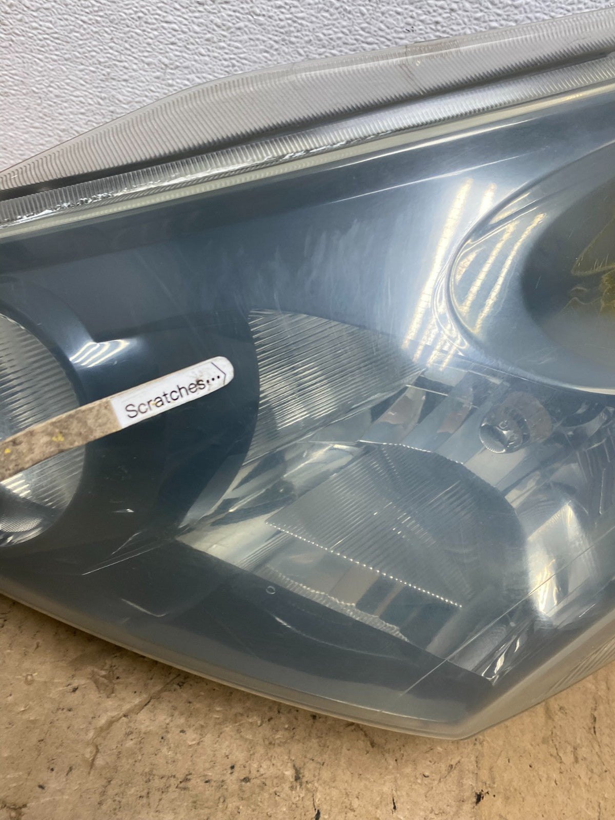 2004 to 2009 Nissan Quest Left Driver LH Black Headlight AD1427 DW3
