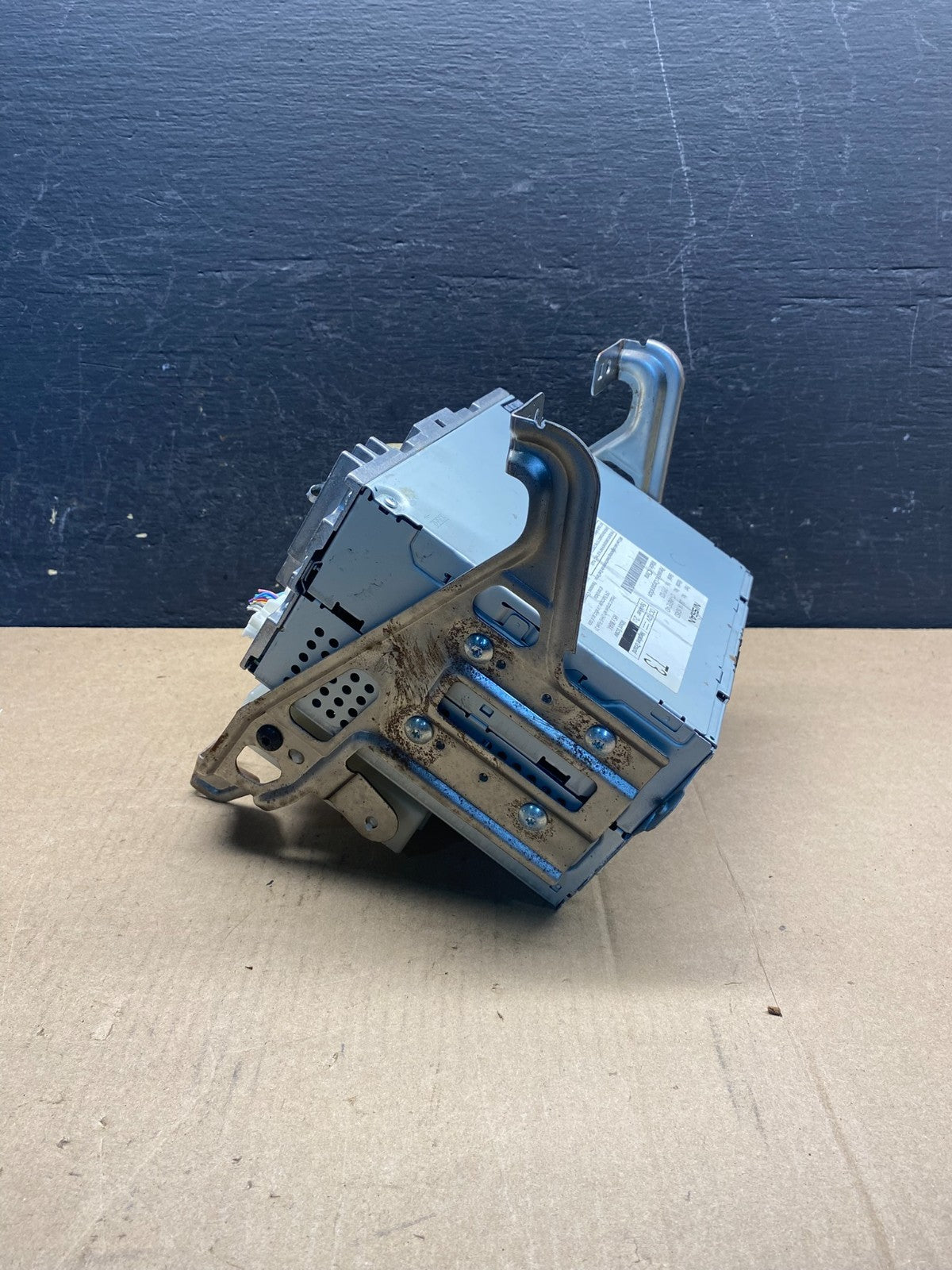 2013 - 2016 Nissan Pathfinder Radio AM/FM Receiver AE7401 DW2