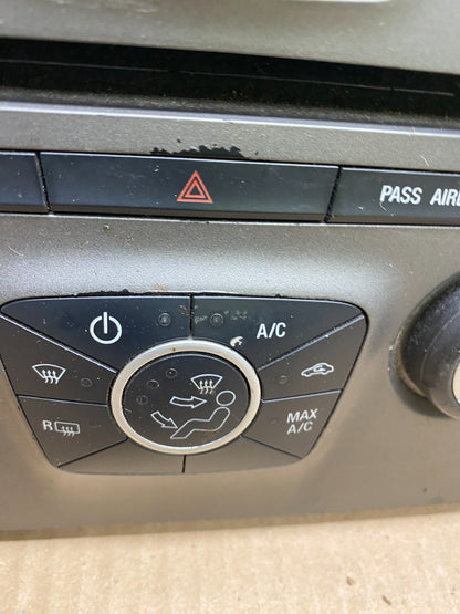 2010-2012 Ford Taurus Front Center Console Climate Radio Control Panel U5877 DG4