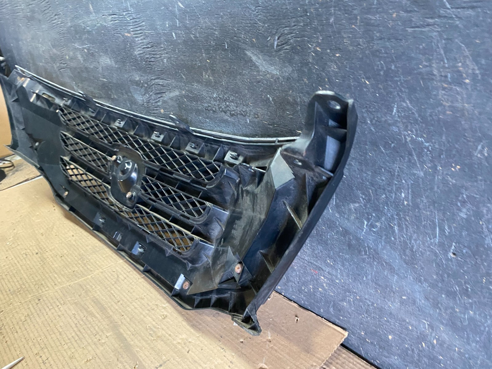 2008 2009 2010 Honda Odyssey Front Upper Grill Grille Oem R2318 DG11