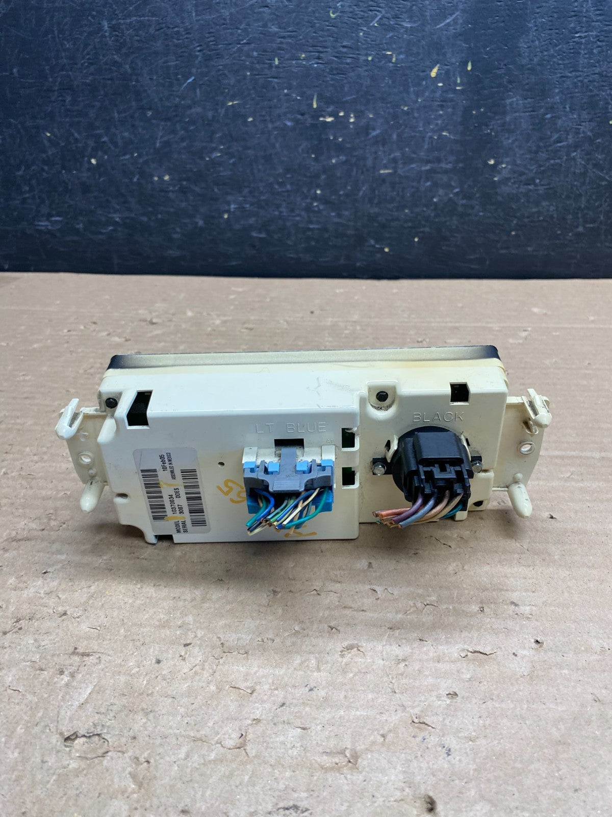 2003 to 2006 Chevrolet Silverado HVAC Heater Climate Control Module AG8365 DG3