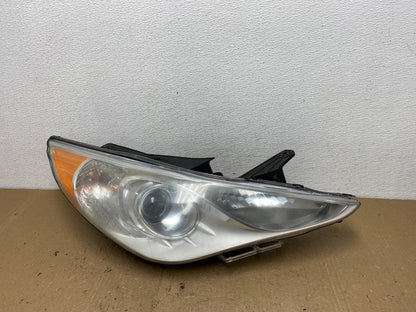 2011 - 2014 Hyundai Sonata Right Passenger Rh Side Headlight Halogen AC6003 DW0