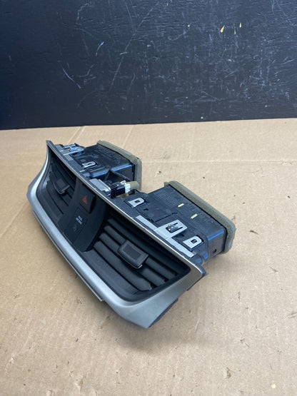2013 to 2015 Nissan Sentra Air Vents Top Dash Center W/Hazzard Switch ab9298 DG2