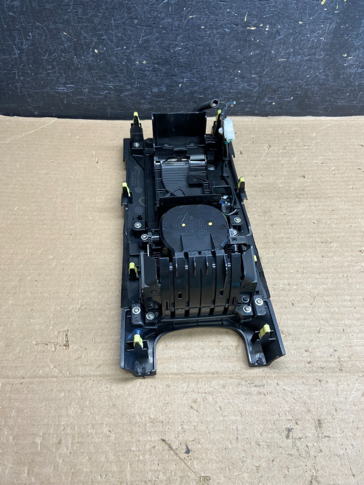 2006 - 2009 Lexus IS250 Center Console Gear Shifter Trim Bezel AH3639 DG3