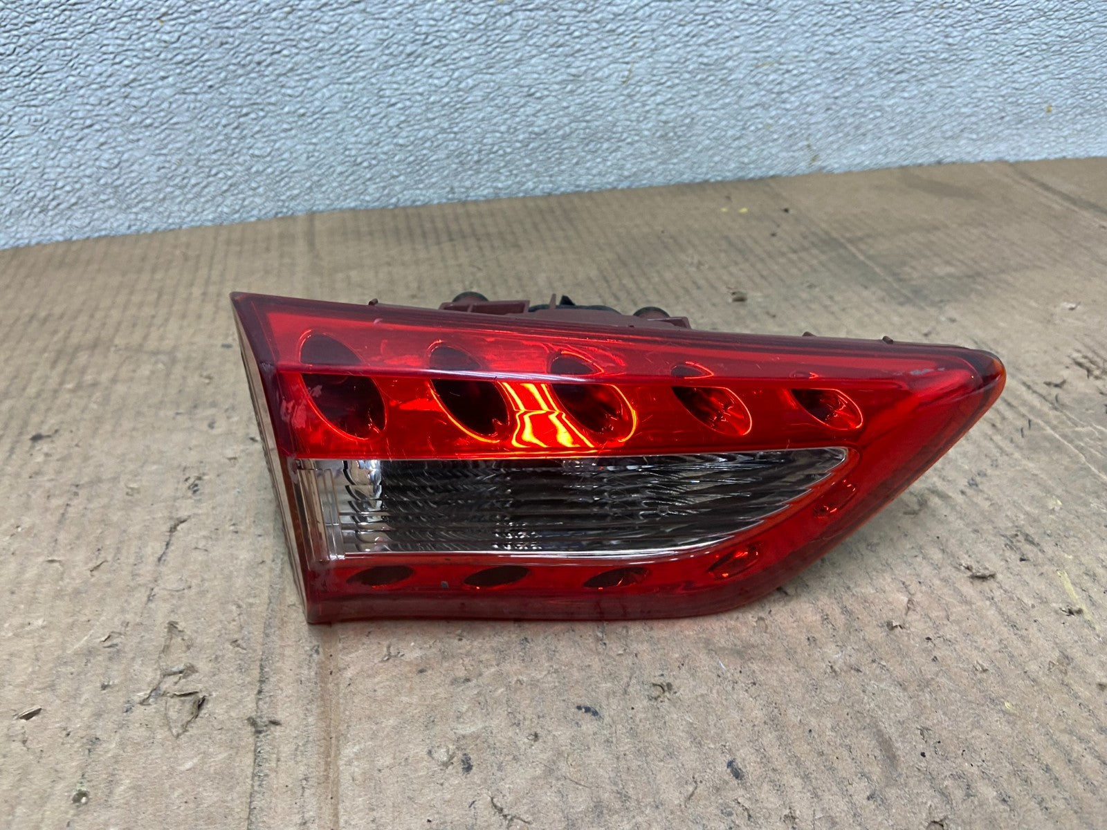 2009-2017 Infiniti FX35 FX50 QX70 Left Driver LH  Inner Tail Light Oem AA65780