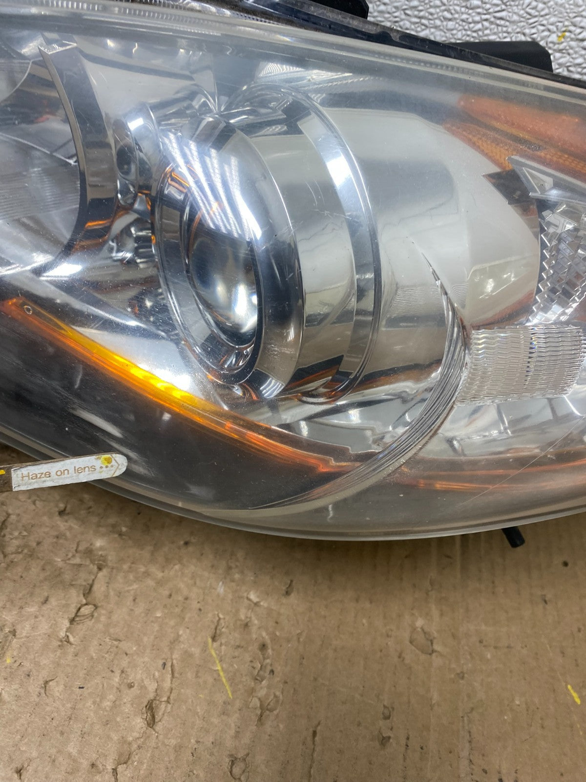 2010-2013 Mazda 3 Halogen Left+Right Side Headlights W8332 DW9