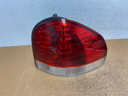 2005 to 2006 Hyundai Santa Fe Right Passenger Rh Side Tail Light AE1210 LK0