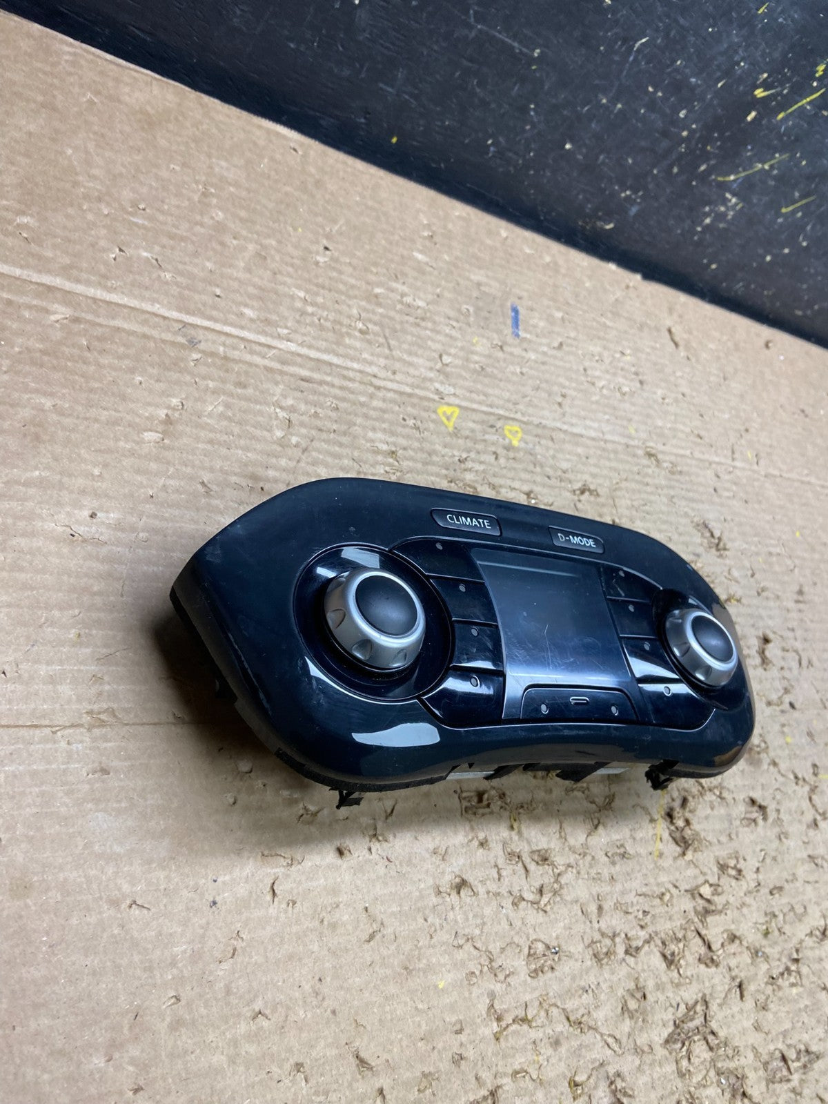 2011 2012 2013 Nissan Juke  A/C Temperature Climate Control W6414 DG2