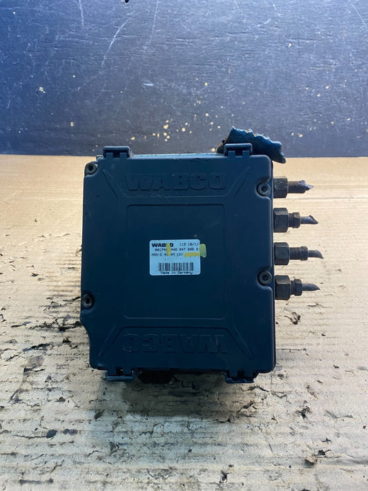 Wabco ABS Pump Hydraulic W/ Module P/N 4460470002 aa32350