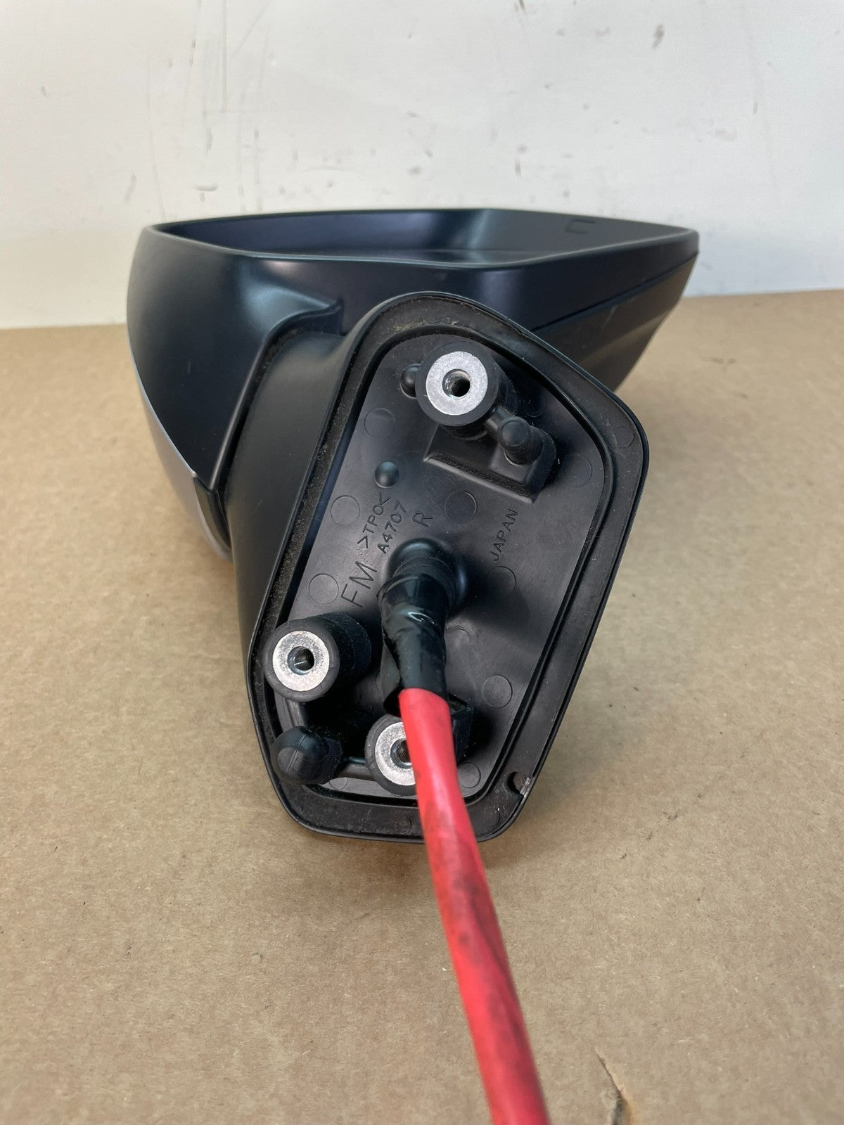 2014-2018 Subaru Forester Right Passenger Side View Power Door Mirror AG2824 DW4