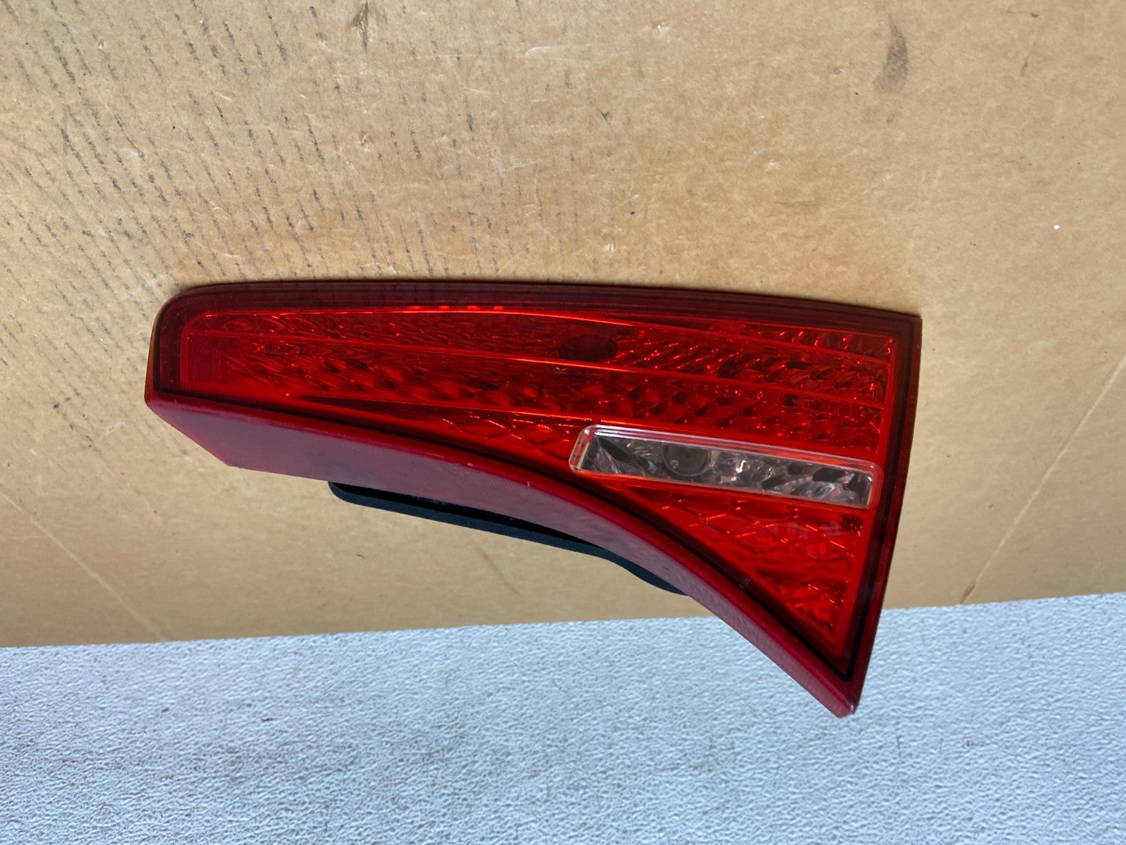 2011 2012 2013 Kia Optima Right Passenger RH Side Inner Tail Light AD9100 DW0