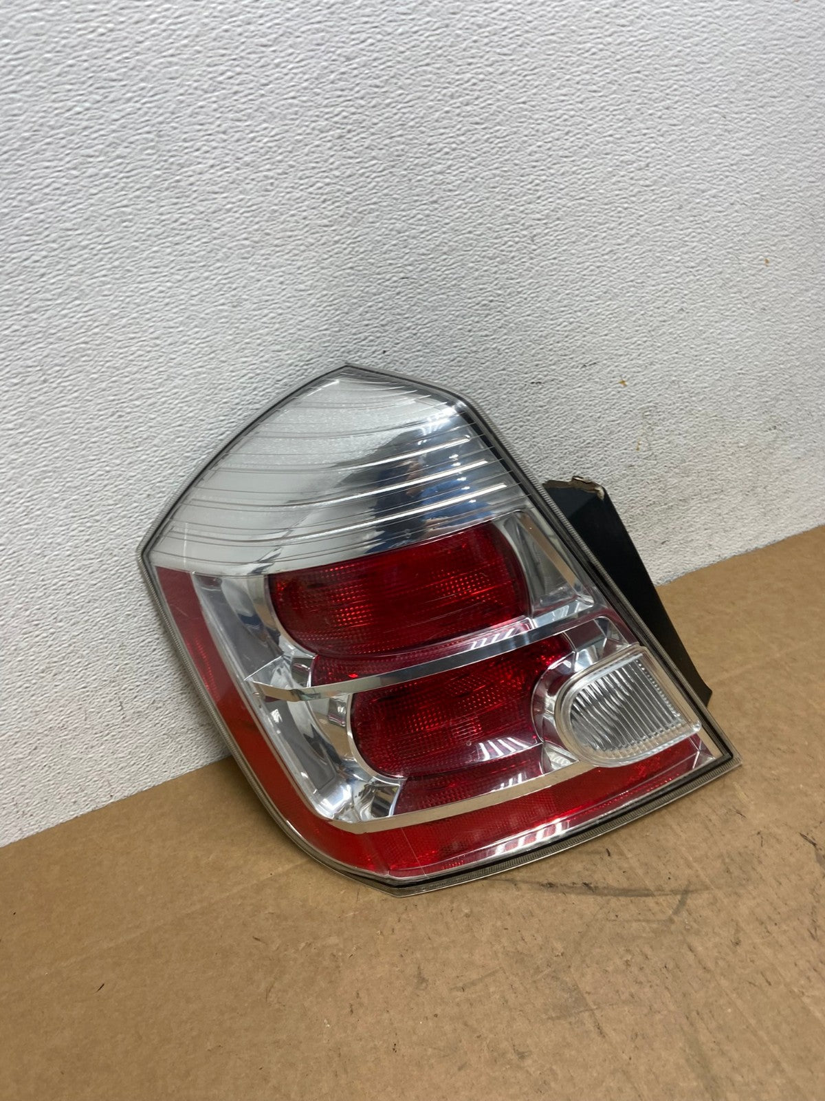 2007 to 2012 Nissan Sentra Left Driver LH Side Tail Light AD6088 LK2