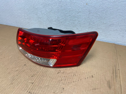 2006 2007 2008 Hyundai Sonata Right Passenger Rh Side Tail Light AD1033 LK1