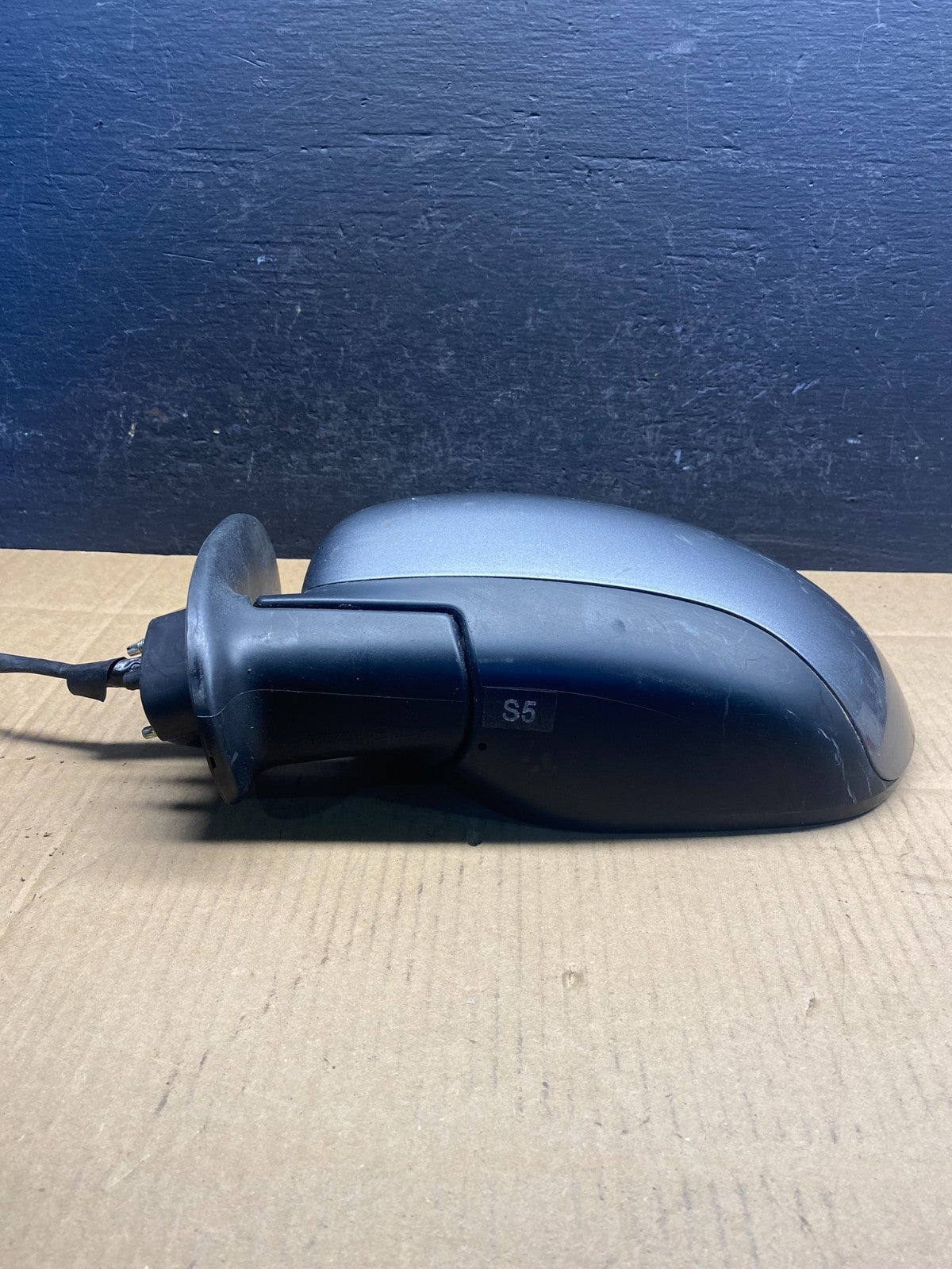 2009 to 2014 Nissan Cube Left Driver LH Side Mirror AD5005 DW2