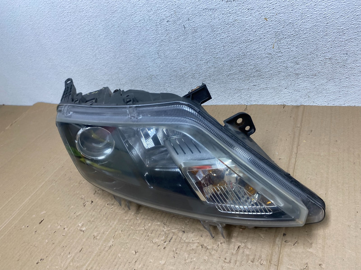 2010 2011 2012 Ford Fusion Right Passenger RH Headlight Halogen DEPO AE9034 DW1