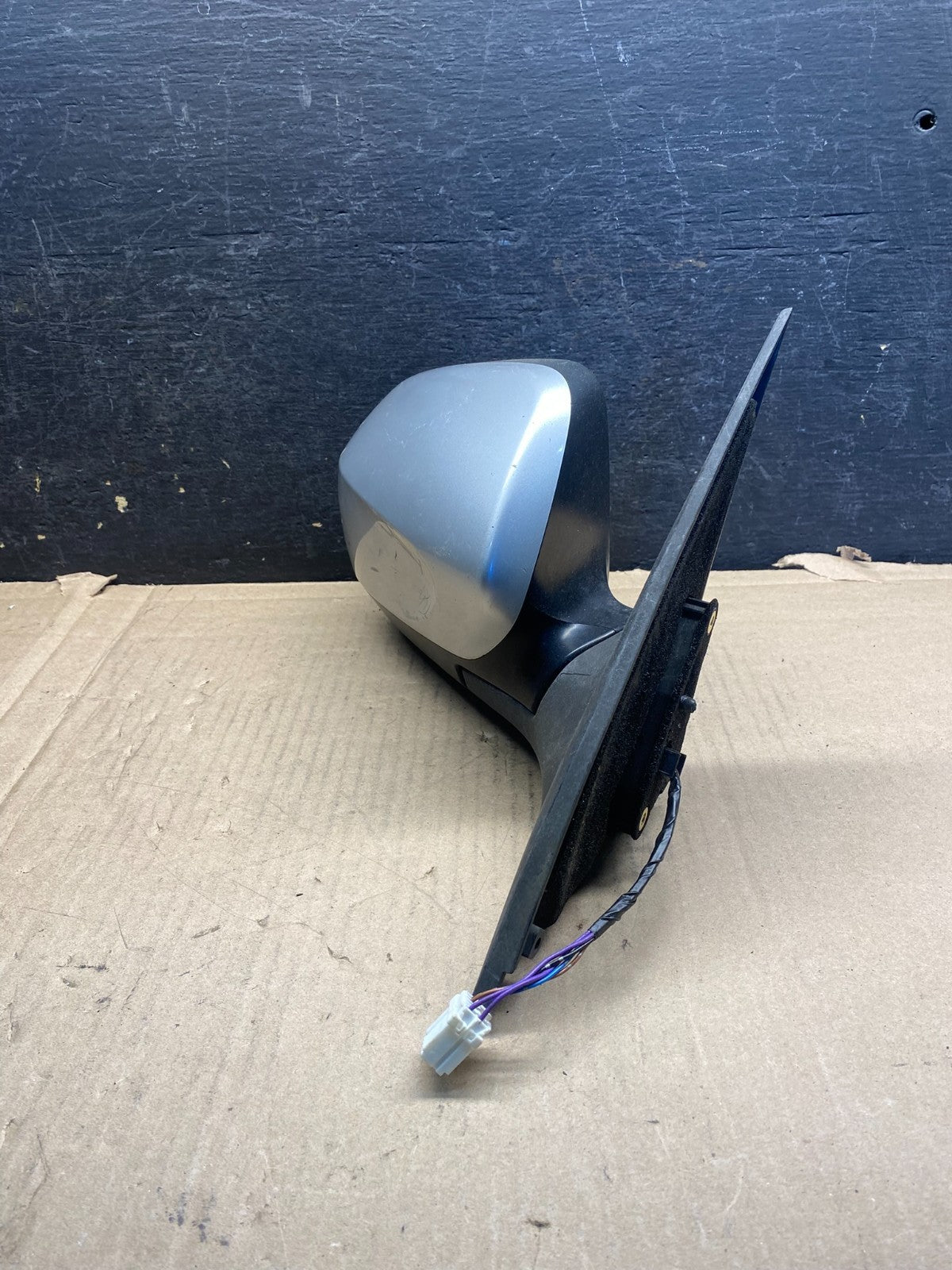2009 to 2010 Subaru Forester Right Passenger View Power Door Mirror AJ0520 DG2