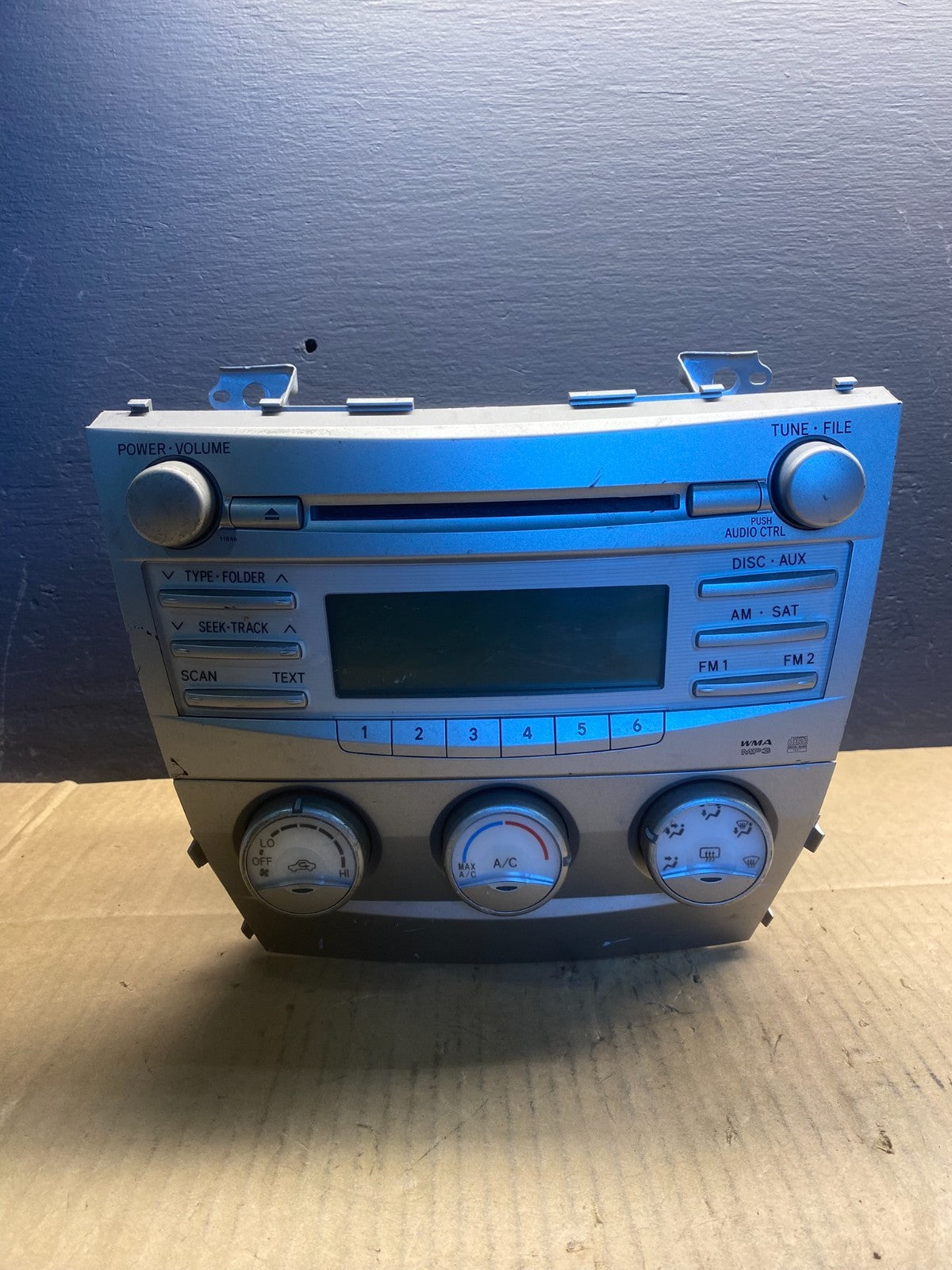 2007 to 2009 Toyota Camry Radio CD Player Climate Control Bezel AB7466 DG0