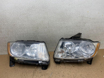 2011-2013 Jeep Grand Cherokee Left+Right Halogen Headlights W2815 DW0