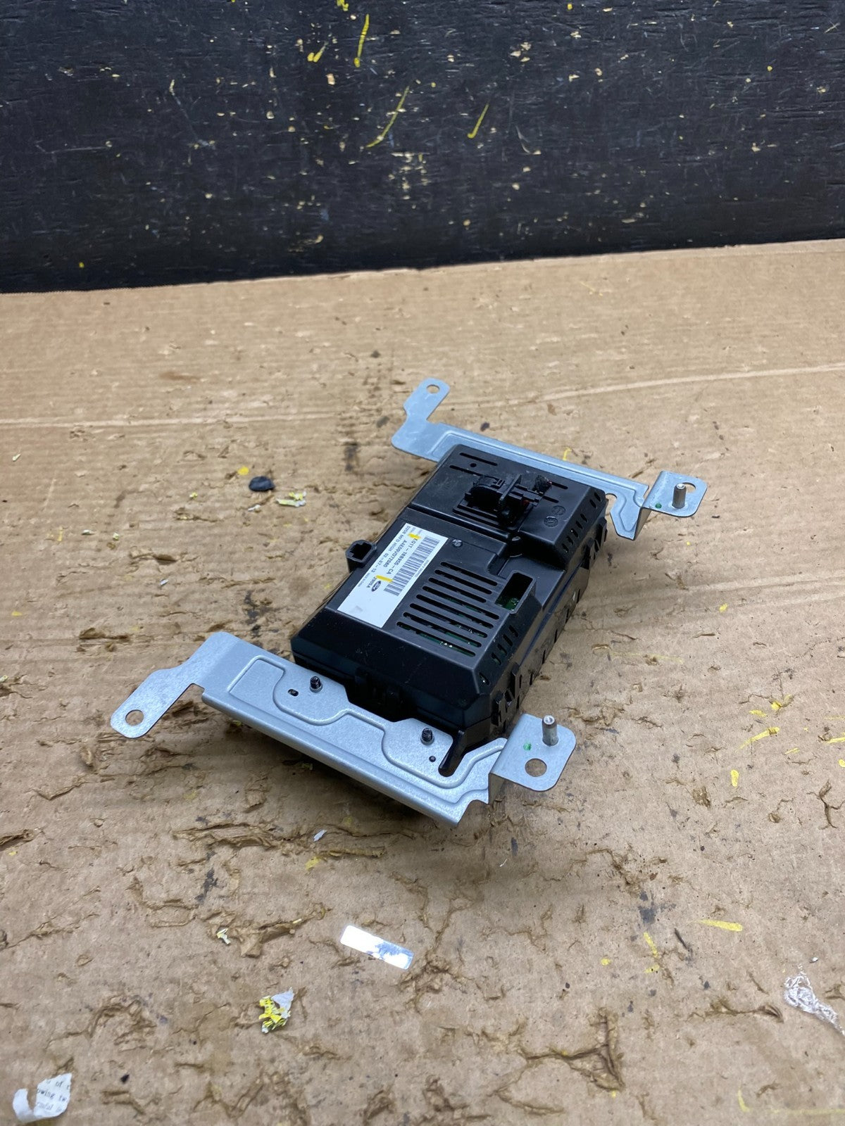 2013 to 2016 Ford Taurus 4.2" Radio Navigation Screen Module x1188 DG4
