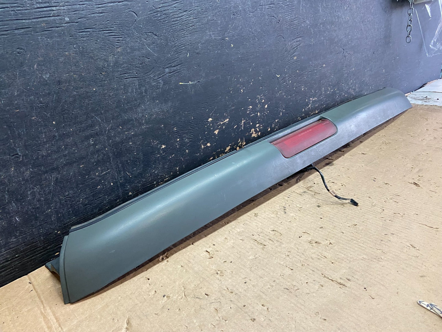 1996 to 2002 Chevrolet Express 3rd Third Brake Light Trim Spoiler Z3264 DG1