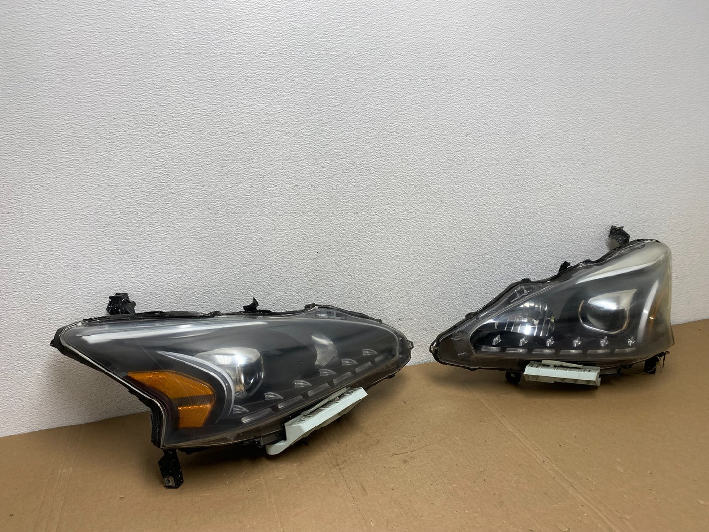2013 to 2015 Nissan Altima Left+Right Side Set LED Headlights ac5643 DG2